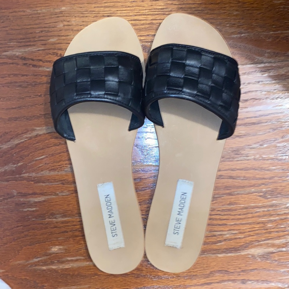 Steve Madden sandals